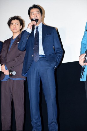 『銀魂2 掟は破るためにこそある』初日舞台挨拶に登壇した堤真一
