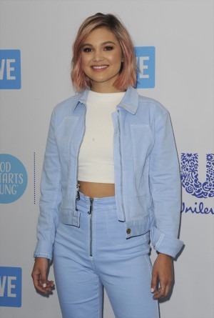 オリヴィア・ホルト