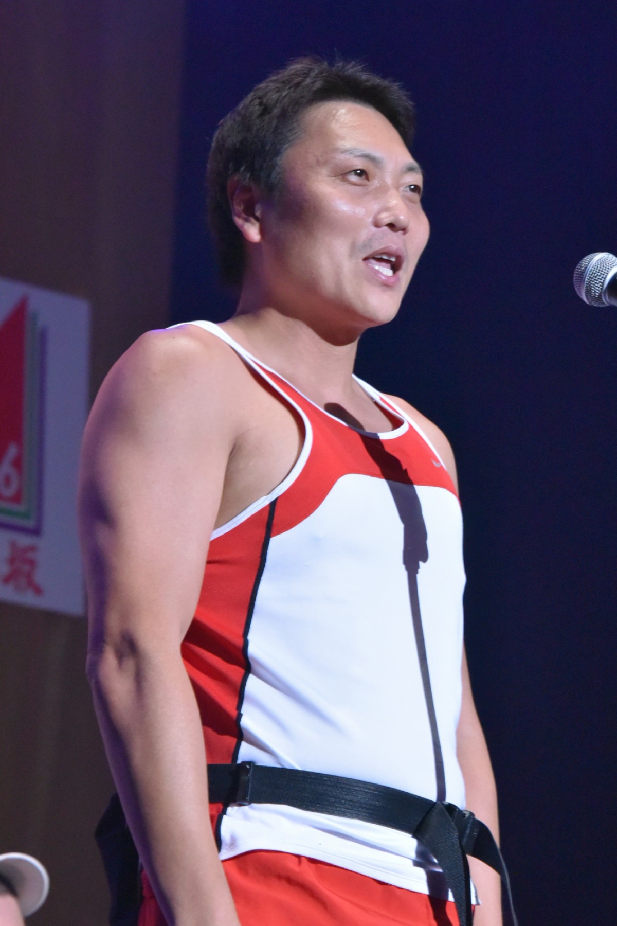 トレエン斎藤司、吉本坂46暫定センター抜擢！目標は「嵐になりたい」