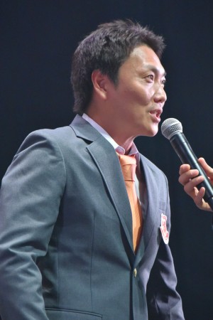 吉本坂46メンバーお披露目会開催＆囲み取材に登場した八木真澄（サバンナ）