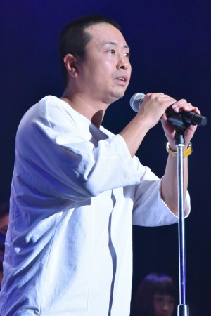 吉本坂46メンバーお披露目会開催＆囲み取材に登場した河本準一（次長課長）