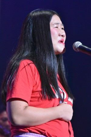 吉本坂46メンバーお披露目会開催＆囲み取材に登場したよしこ（ガンバレルーヤ）