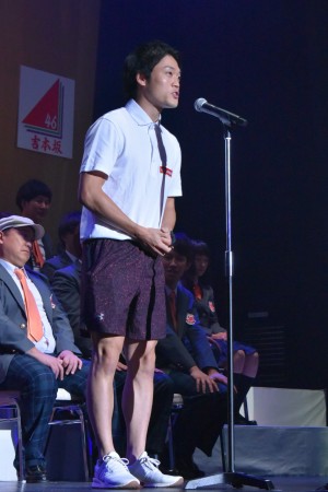 吉本坂46メンバーお披露目会開催＆囲み取材に登場したおばたのお兄さん