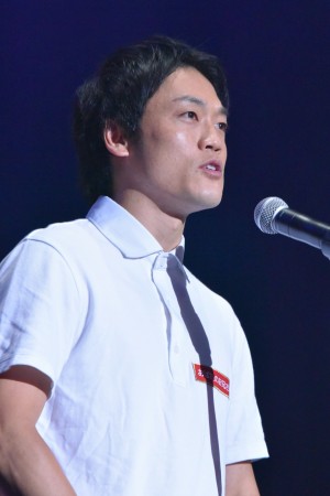 吉本坂46メンバーお披露目会開催＆囲み取材に登場したおばたのお兄さん