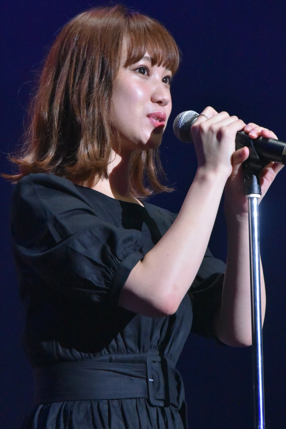 トレエン斎藤司、吉本坂46暫定センター抜擢！目標は「嵐になりたい」