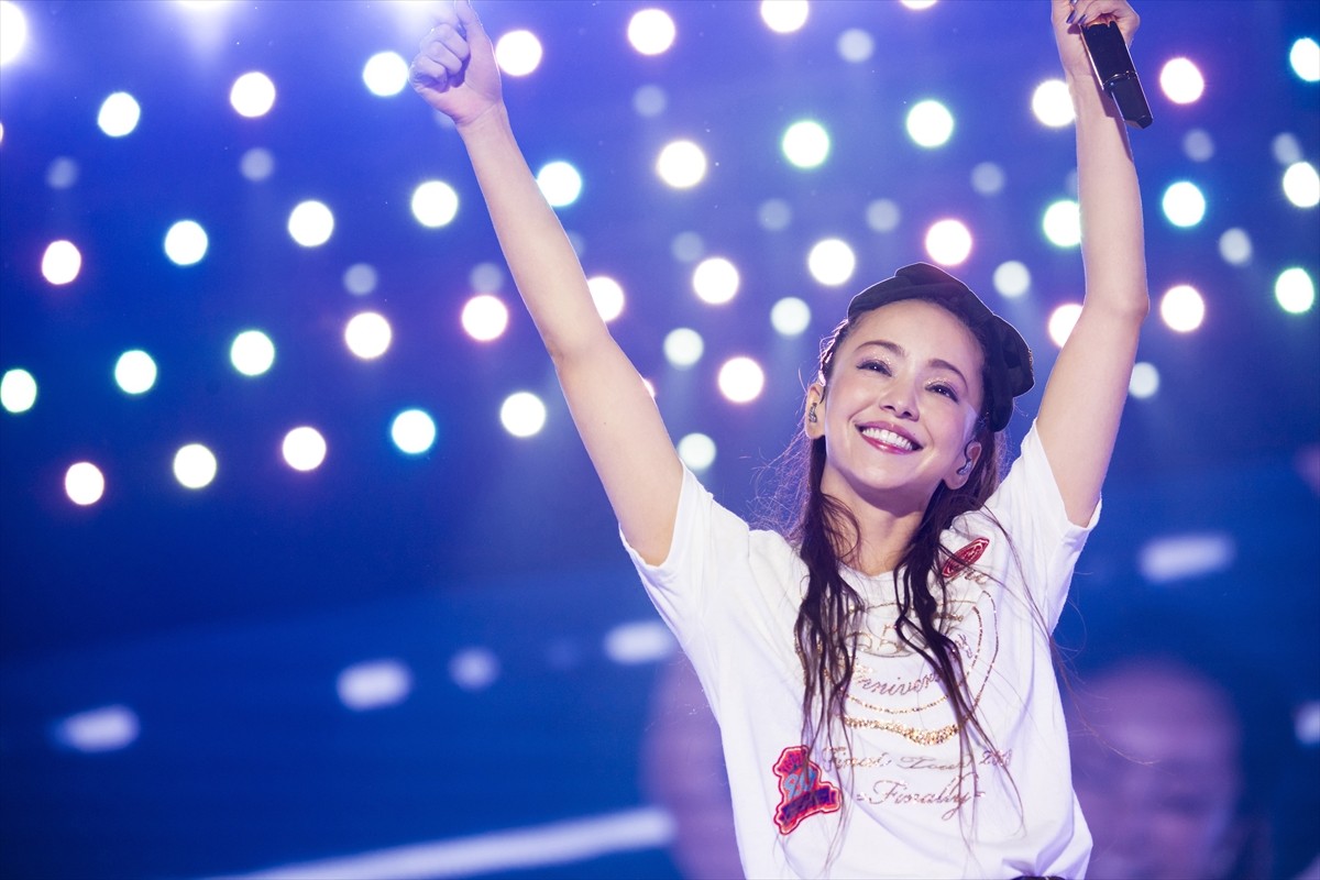 『WE▼ NAMIE　HANABI　SHOW　前夜祭～I ▼ OKINAWA／I ▼ MUSIC～　supported by セブン‐イレブン（※▼はハートマーク）』の開催が決定した安室奈美恵