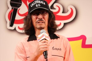 『音量を上げろタコ！なに歌ってんのか全然わかんねぇんだよ！！』完成披露試写会に登壇した三木聡監督