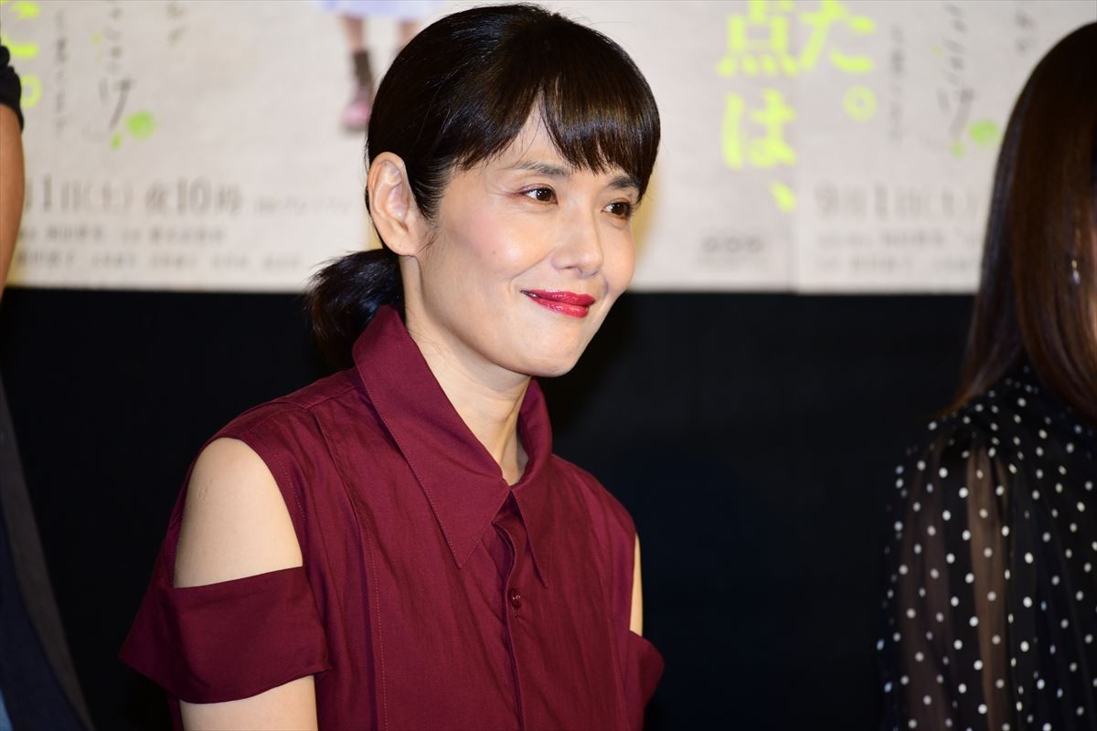 ドラマ主演の前田敦子、新婚生活をめぐる質問にも笑顔