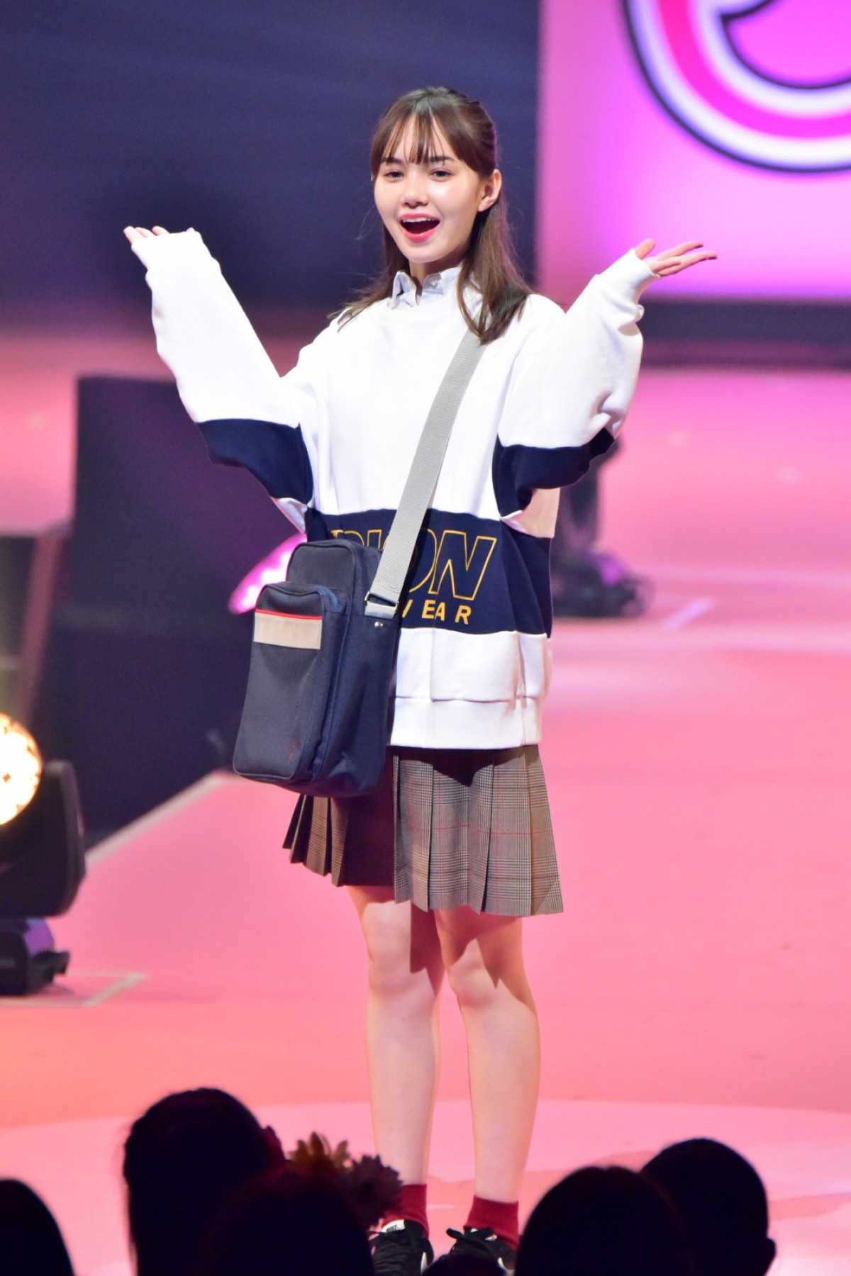 かわいい女子がいっぱい！ 「Seventeen 夏の学園祭 2018」フォト特集