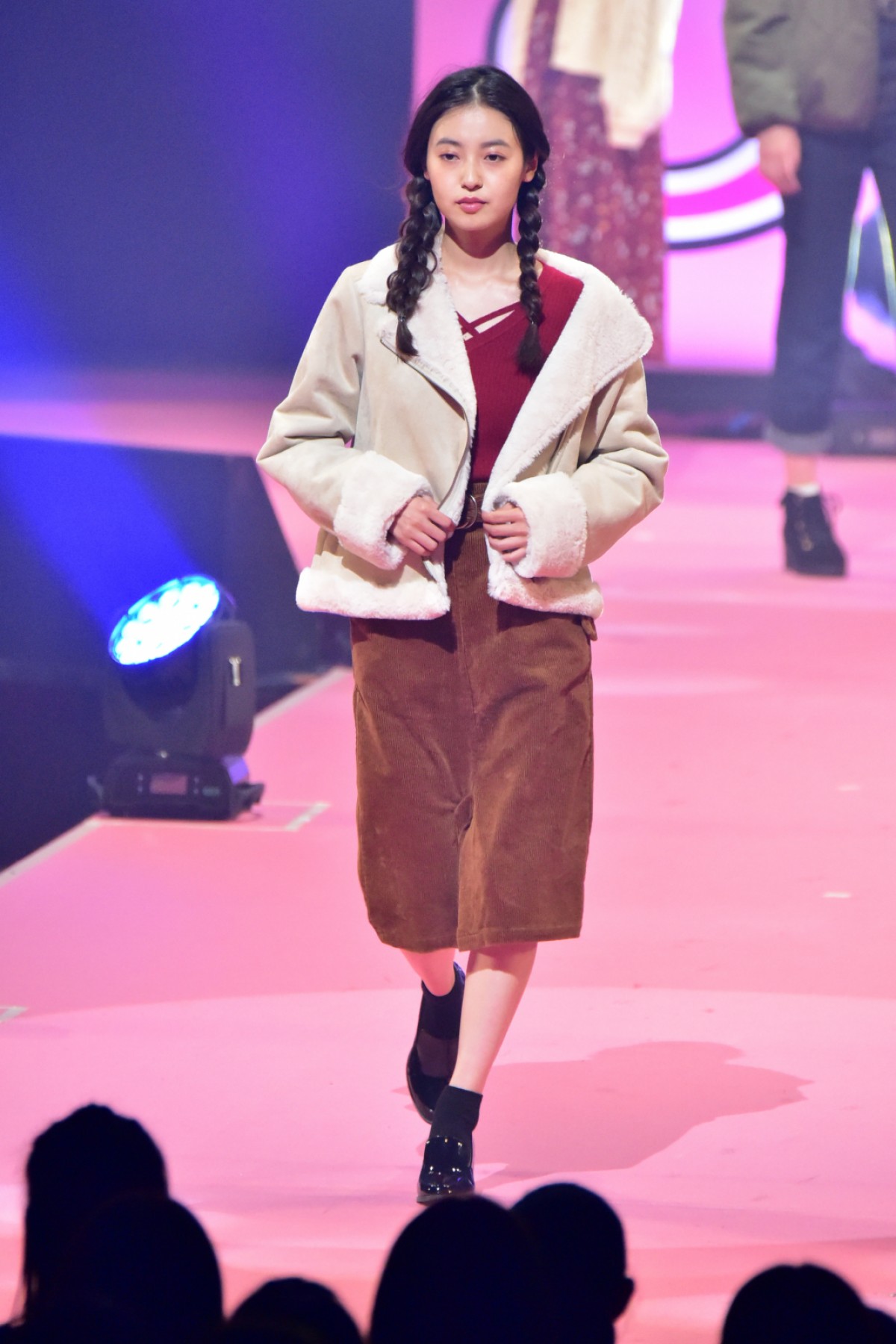 かわいい女子がいっぱい！ 「Seventeen 夏の学園祭 2018」フォト特集