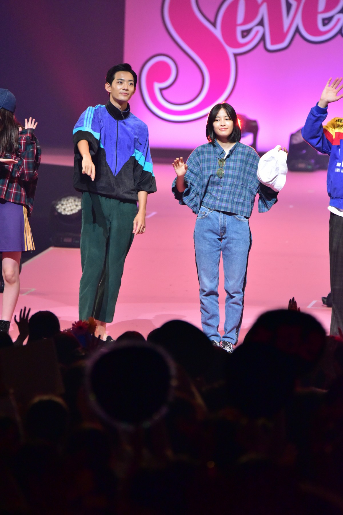 かわいい女子がいっぱい！ 「Seventeen 夏の学園祭 2018」フォト特集