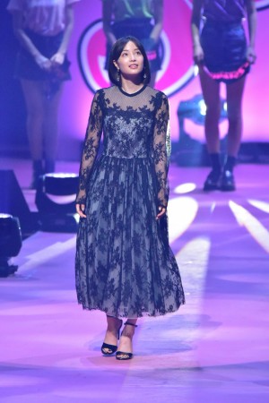 第22回「Seventeen夏の学園祭2018」に登場した広瀬すず