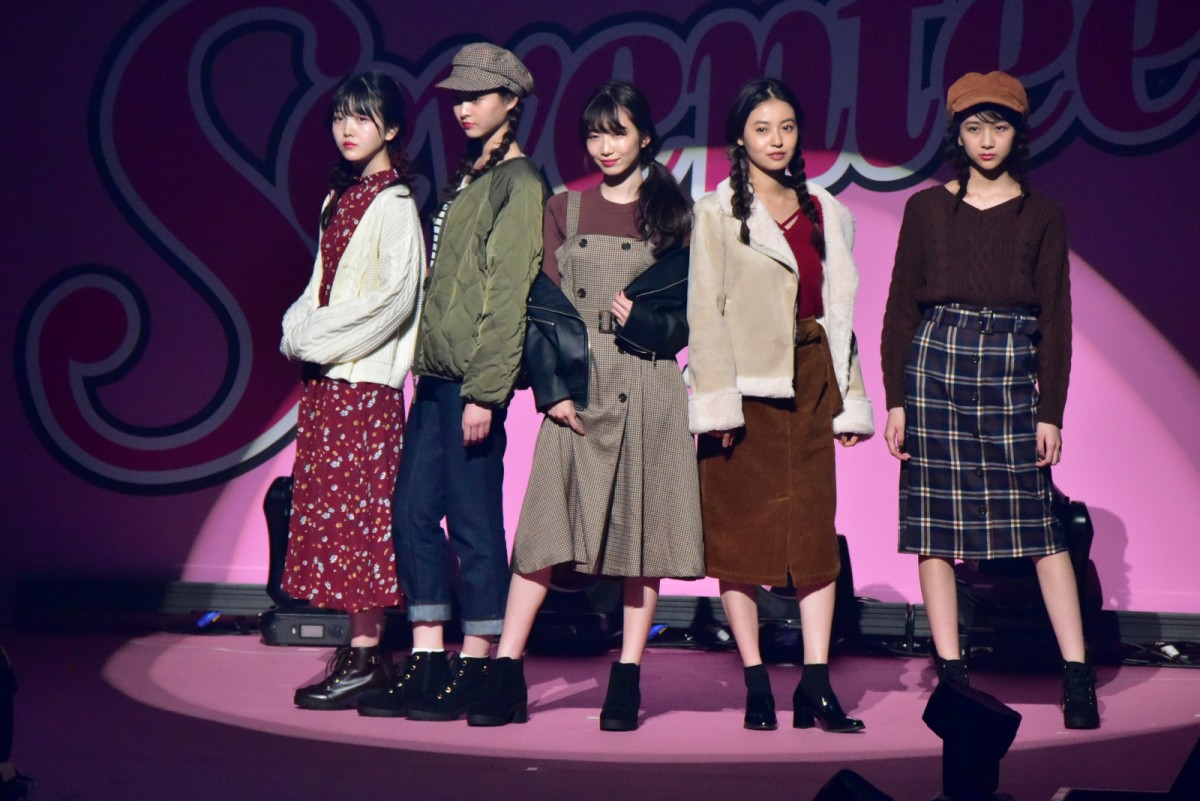 かわいい女子がいっぱい！ 「Seventeen 夏の学園祭 2018」フォト特集