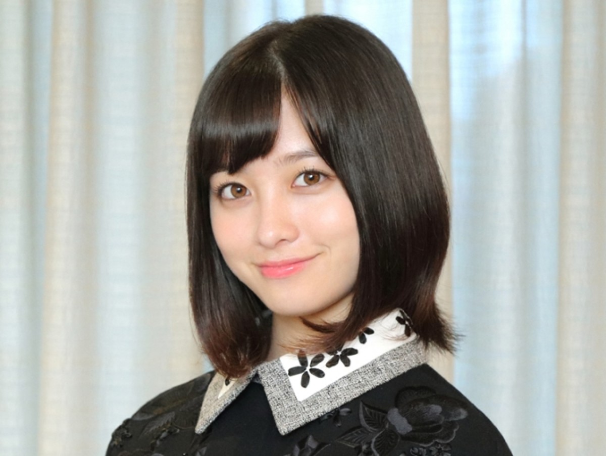 橋本環奈の“美少年すぎる”男装姿に、最上もが「弟になってください」