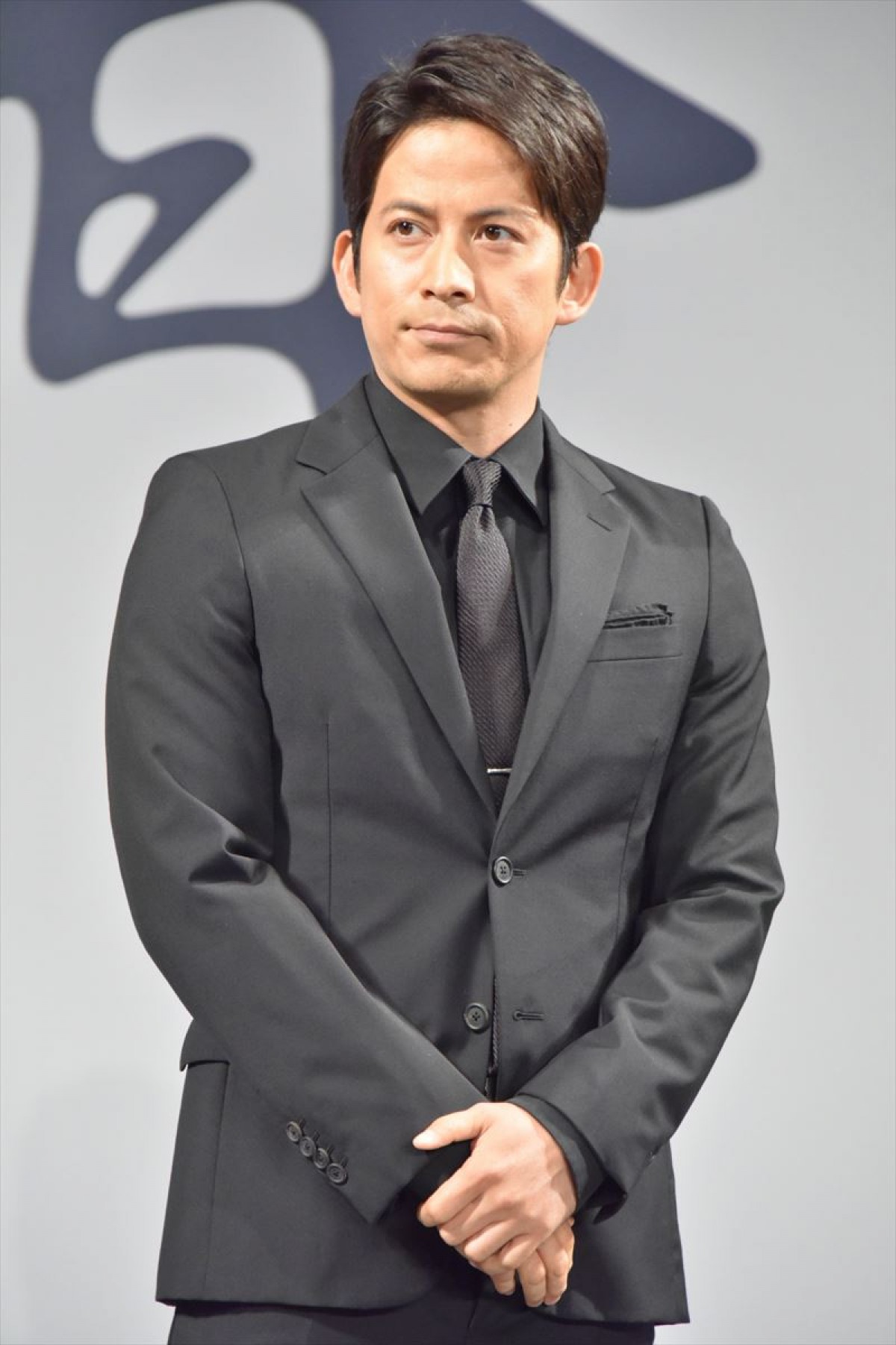 岡田准一、勝新太郎さんらを上回る速さの殺陣と絶賛されて「クラクラ」