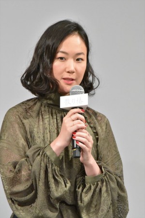 映画『散り椿』完成報告会見に出席した黒木華