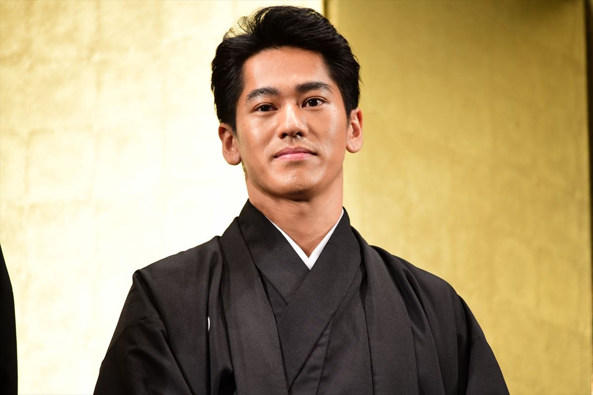 松田龍平「将棋愛にあふれた、かっこいい映画」 主演作をひふみんも絶賛