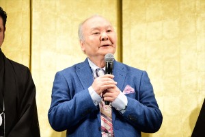 『泣き虫しょったんの奇跡』公開直前試写会舞台挨拶に登壇した加藤一二三