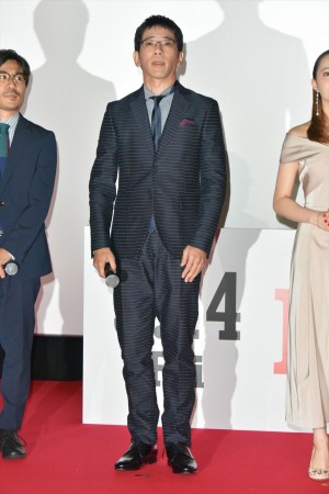 『響 ‐HIBIKI‐』完成披露舞台挨拶に登壇した野間口徹