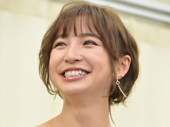 篠田麻里子