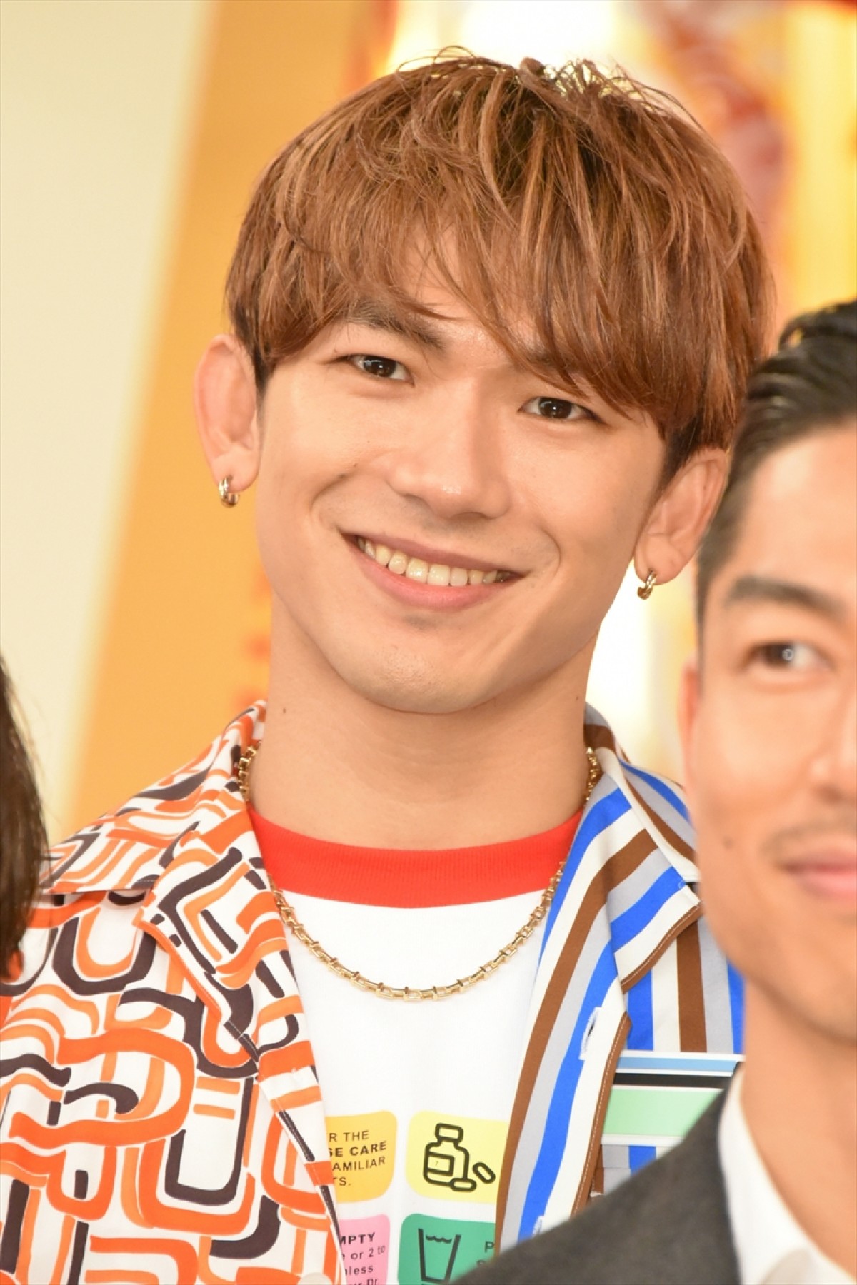 関口メンディー、メジャーリーガーに!?　粉まみれで「早く帰りたい…」
