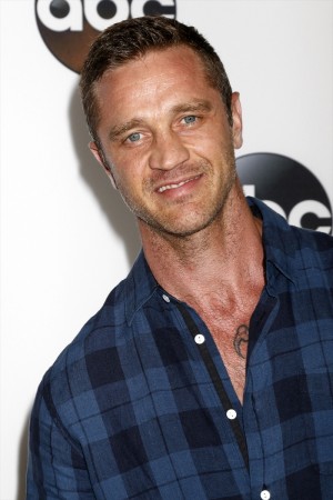 デヴォン・サワ