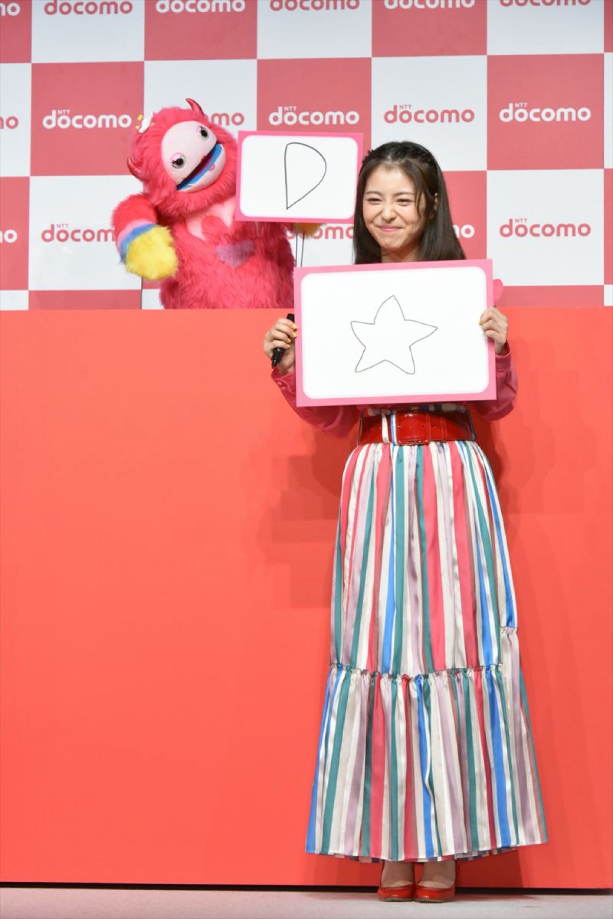 長谷川博己、新田真剣佑＆浜辺美波の輝きにボヤキ「一人だけオッサン」