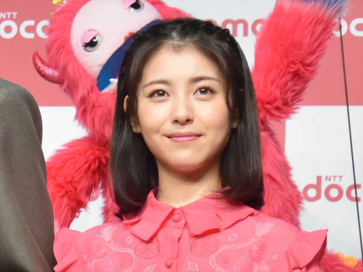 長谷川博己、新田真剣佑＆浜辺美波の輝きにボヤキ「一人だけオッサン」