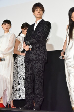 『パーフェクトワールド 君といる奇跡』完成プレミアイベントに登場した岩田剛典