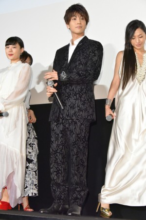 『パーフェクトワールド 君といる奇跡』完成プレミアイベントに登場した岩田剛典