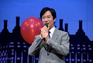『プーと大人になった僕』ジャパンプレミアに登場した堺雅人