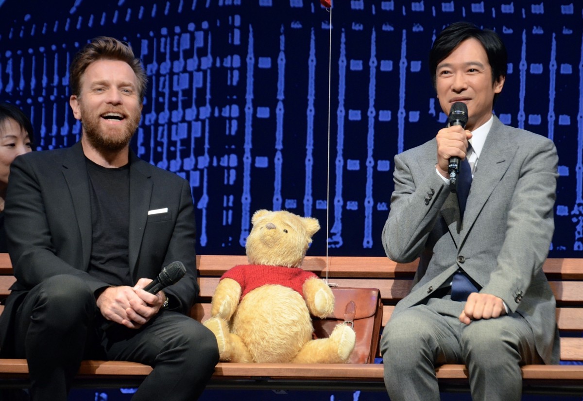 プーさんはまるでオビワン!?　堺雅人、ユアン・マクレガーをいじる