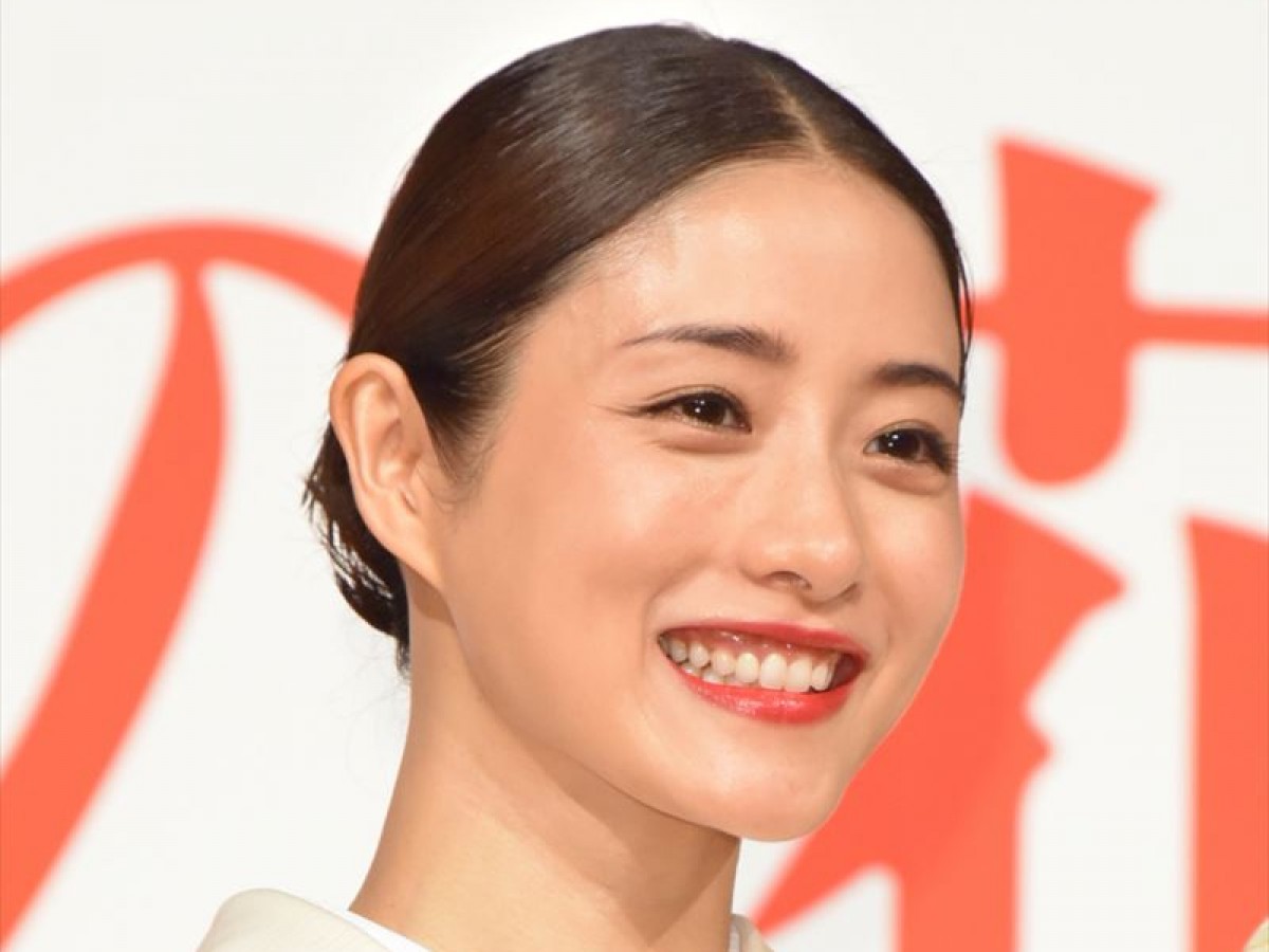 『高嶺の花』に出演する石原さとみ