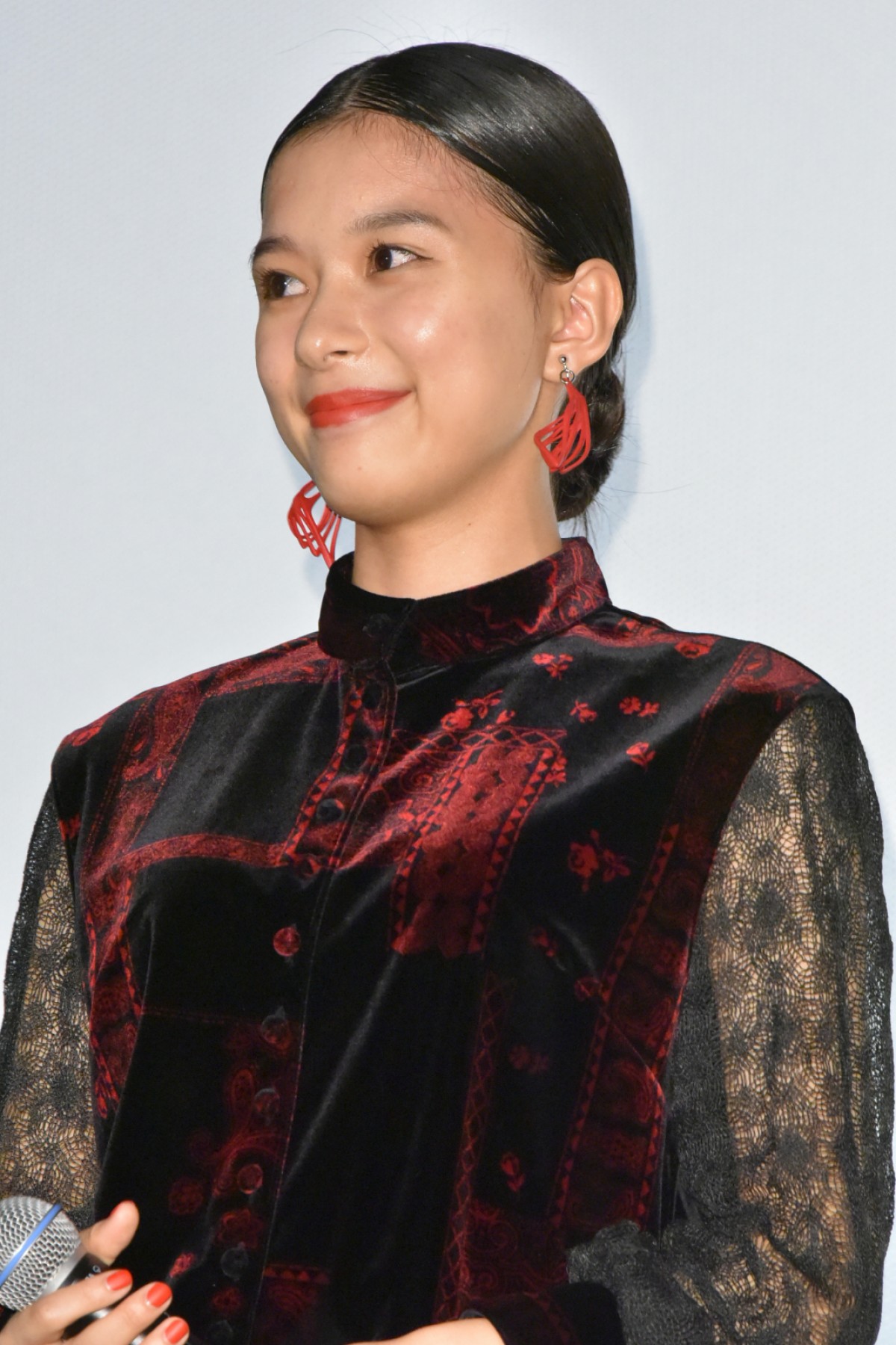 芳根京子、土屋太鳳と100回キス！「太鳳ちゃんとのキスは挨拶」