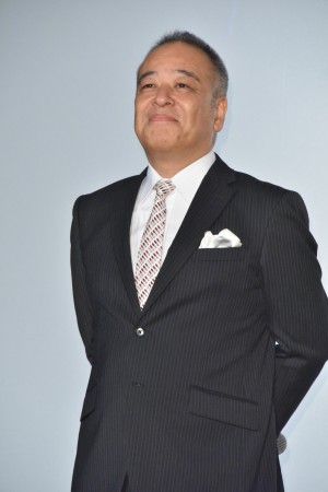 『累‐かさね‐』初日舞台挨拶に登壇した佐藤祐市監督