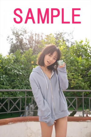 『今泉佑唯ソロ写真集　誰も知らない私』渋谷TSUTAYA特典ポストカード