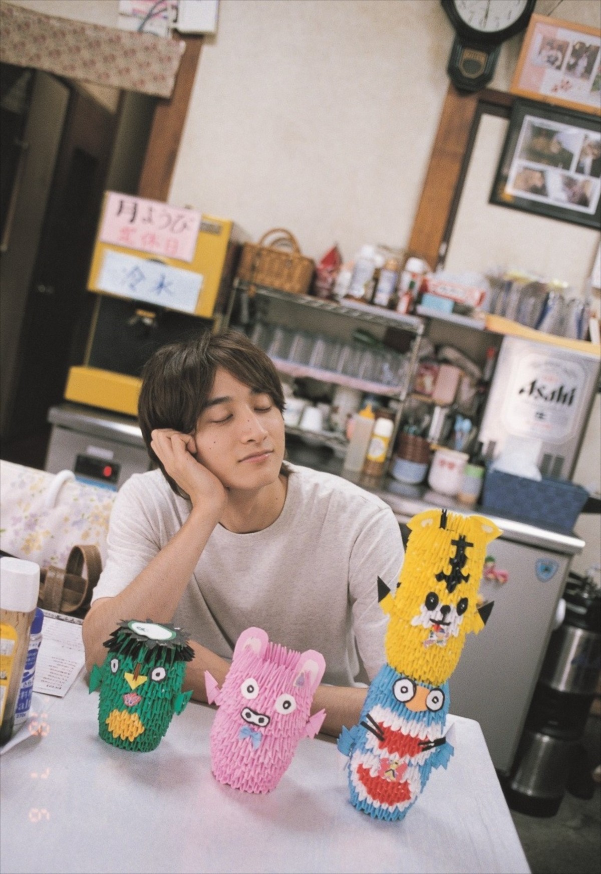 小関裕太、リアル“2日旅”での素顔に迫るセカンド写真集発売決定