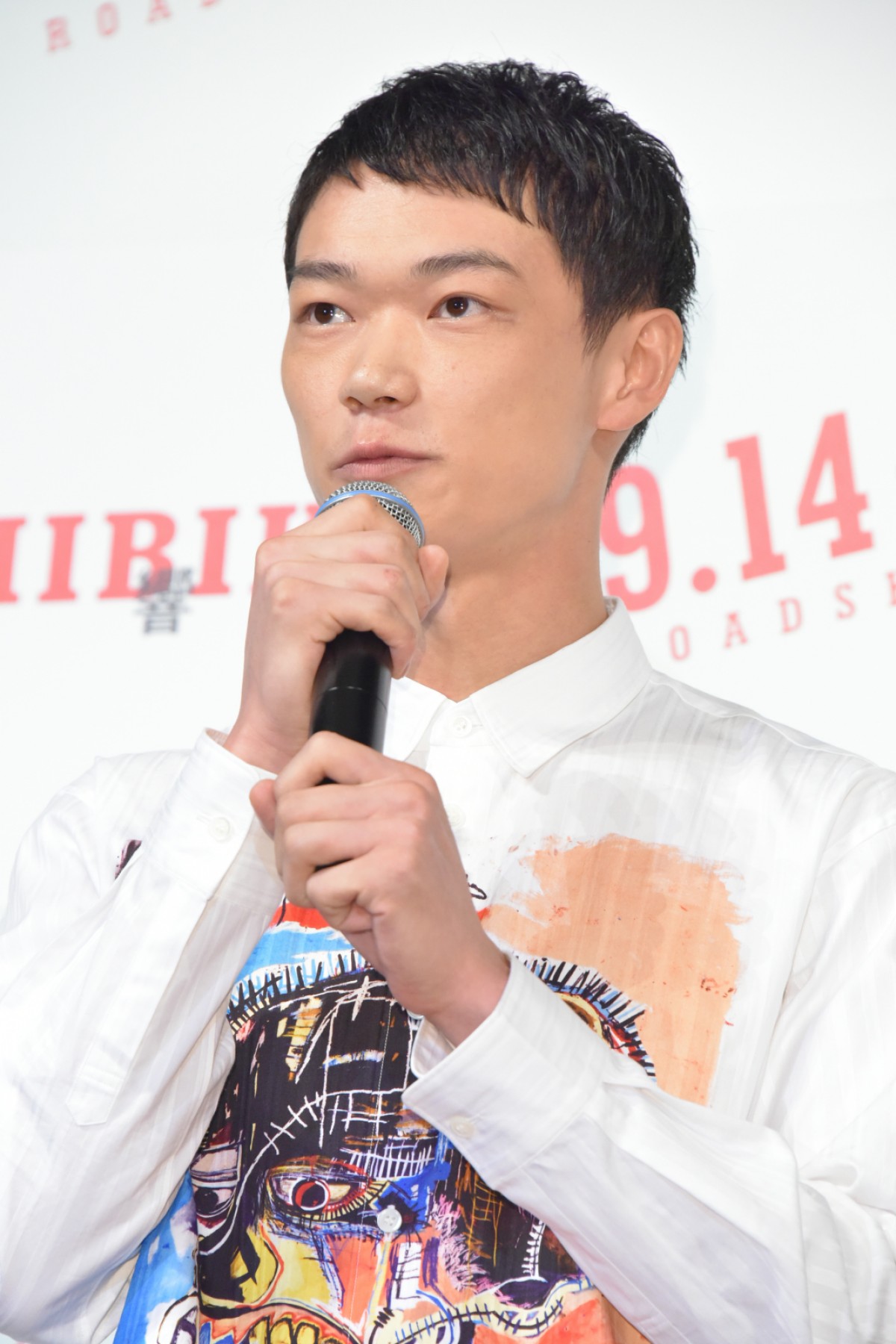 平手友梨奈、主演映画イベントへ元気に登場 “自転車練習”も告白
