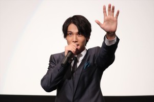 映画『覚悟はいいかそこの女子。』完成披露上映会に登場した中川大志