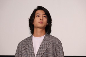 映画『覚悟はいいかそこの女子。』完成披露上映会に登場した伊藤健太郎