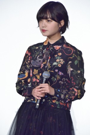 『響 ‐HIBIKI‐』初日舞台挨拶に登壇した平手友梨奈