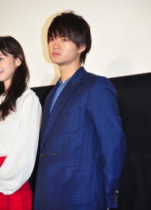 映画『3D彼女　リアルガール』公開記念舞台挨拶に登壇した佐野勇斗