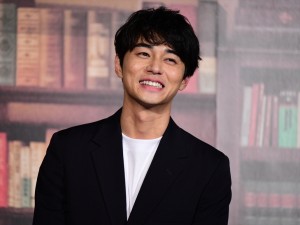 映画『ビブリア古書堂の事件手帖』完成披露イベントにて、東出昌大