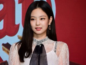 「キットカット」日本発売45周年 セレブレーションパーティーに登場したJENNIE（BLACKPINK）