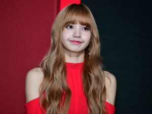 「キットカット」日本発売45周年 セレブレーションパーティーに登場したLISA（BLACKPINK）