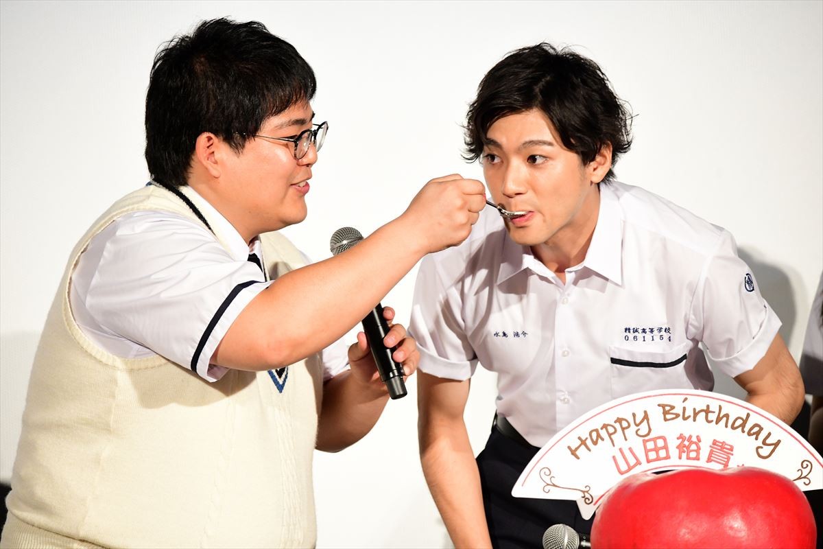 28歳になった山田裕貴　祝福に男泣き「素敵な仲間たちに会えて…」