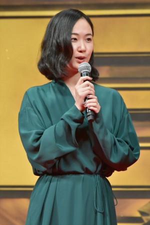 『億男』完成披露試写会に登壇した黒木華