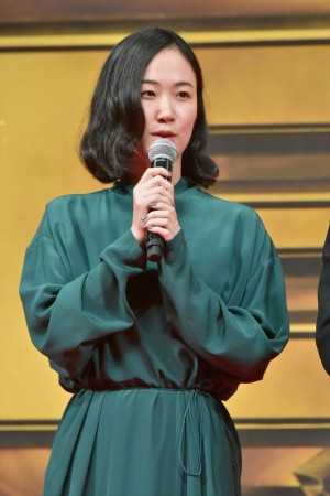 『億男』完成披露試写会に登壇した黒木華