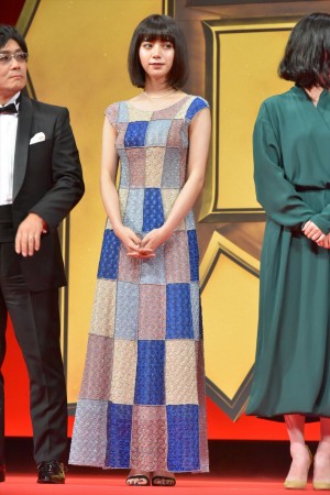 『億男』完成披露試写会に登壇した池田エライザ