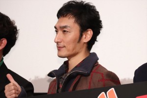 『ムタフカズ』完成披露イベントに登壇した草なぎ剛